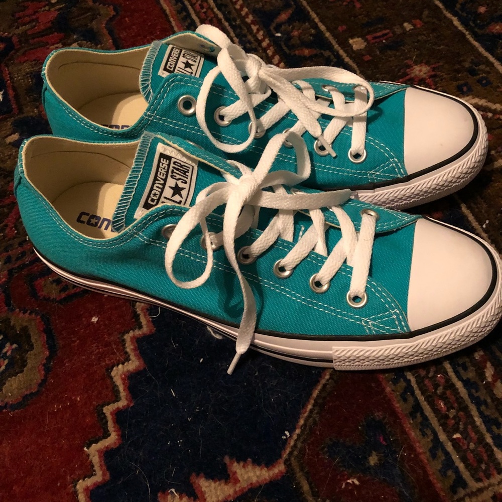 Turquoise Converse Low Top Shoe